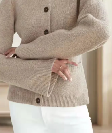 Women's Knitted Cardigan Coat – Relaxed Fit Round-Neck Sweater for Autumn & Winter - Image 6
